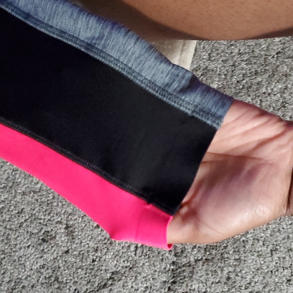 Victoria Secret Pink *LIMITED EDITION * Leggings - Picture 5 of 6